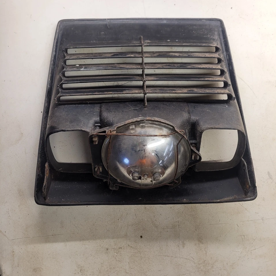 Vintage John Deere 400 500 600 Snowmobile Vent Hood Grill Headlight Mount - Image 4 of 4