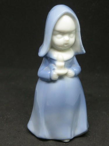 INARCO JAPAN Singing Nun with Candle Porcelain Figurine Blue Girl Circa 60's - Picture 9 of 10