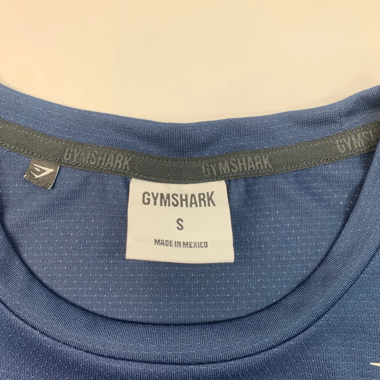 gymshark regular fit crew neck arrival shirt
