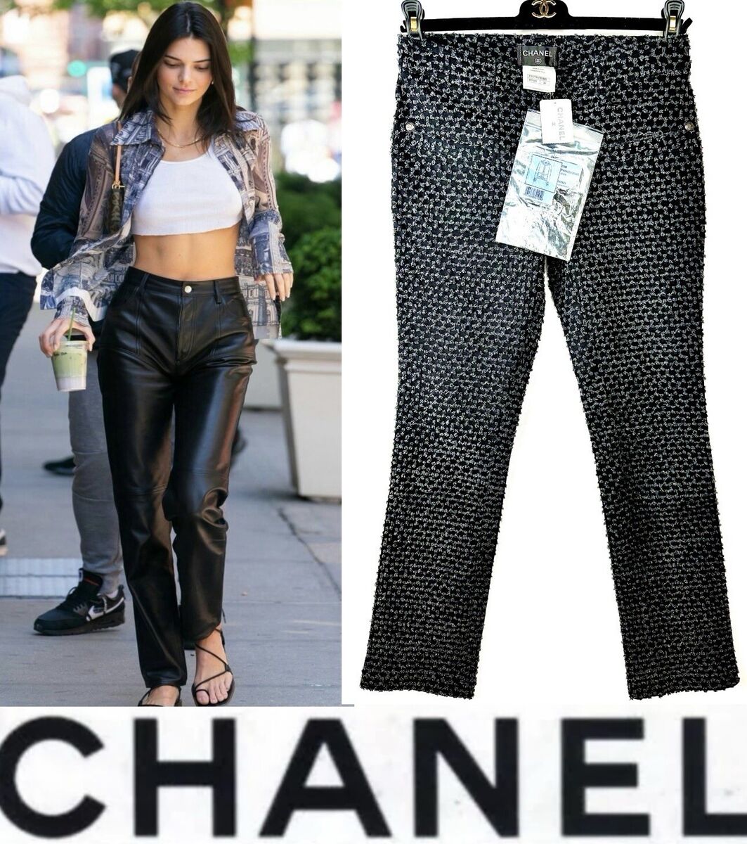 2.4k NEW Chanel 2013 Tweed Boucle Black White High Pants 2.4k NEW Chanel 2013 Tweed Boucle Black White High Pants