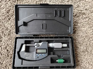 Mitutoyo 293-340-30 Digital Micrometer, Inch/Metric