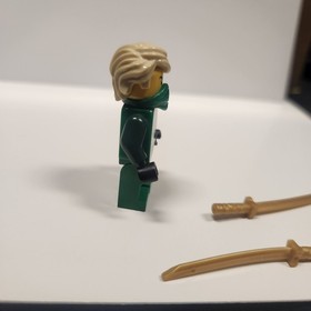 Lego New Ninjago Lloyd Rebooted green ninja Minifigure w/Blade sword 70722 70725