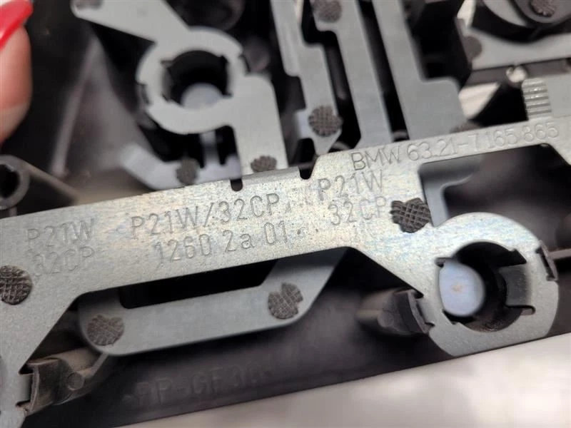 Luz trasera izquierda para conductores BMW 325XI 2002-05 (Sedán) lente ámbar *solo placa de circuito Foto 4 de 4