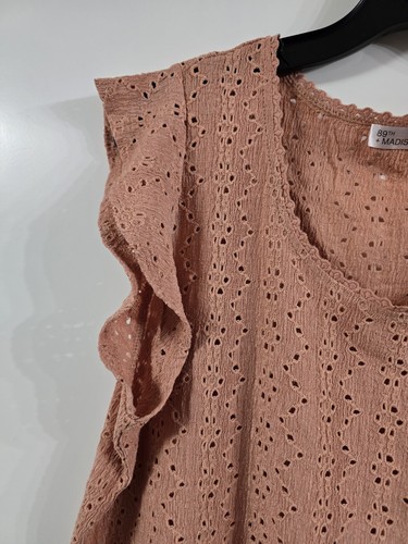 89th & Madison Women's Pink Eyelet Top Sz L - Picture 4 of 4