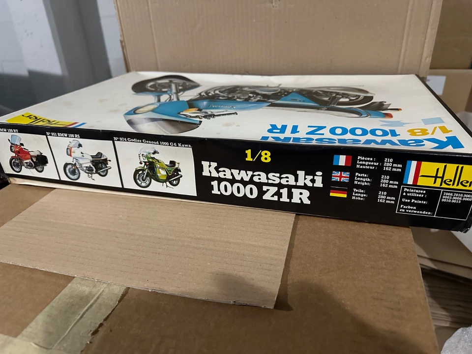 KAWASAKI 1000 Z1R HELLER 975 - SCALA 1/8  - Immagine 4 di 4