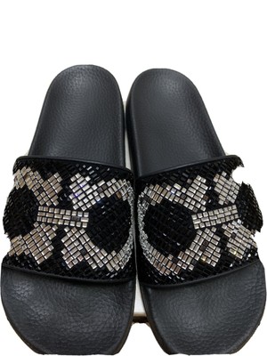 ferragamo pool slides