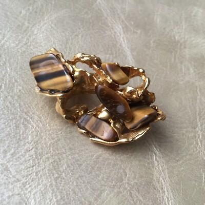 Künstlerschmuck - Anhänger / Brosche - Bronze vergoldet und Tigerauge DESIGN