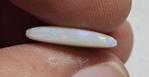 Coober Pedy Ópalo Blanco Pulido 2.7 Ct Lapidario Multicolor Flash Australiano - Imagen 17 de 20