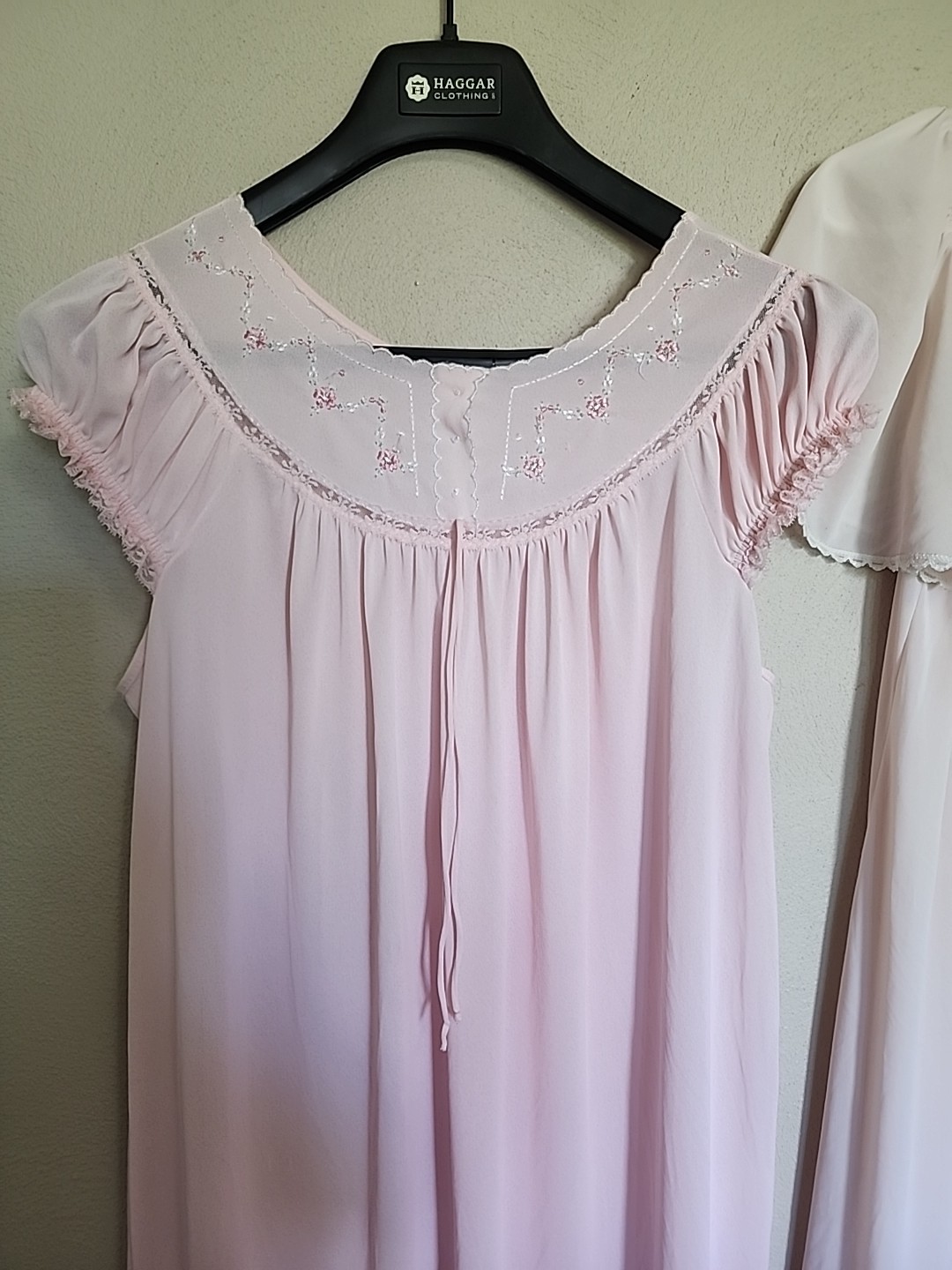 Foto 2 di 19