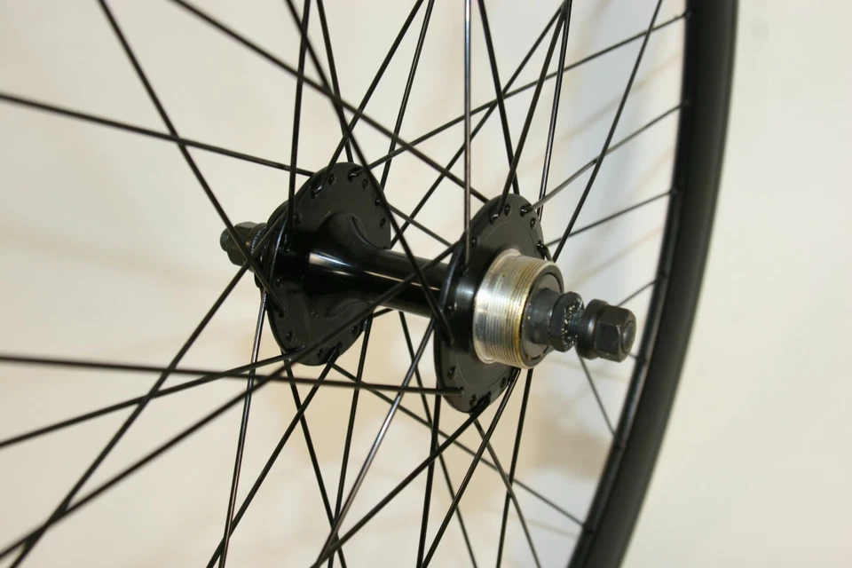 Rueda trasera Fuji 700c negra Fixie/rueda libre atornillable 36h 120 mm R50 Foto 2 de 4