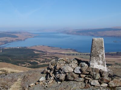 Foto 12x8 Beinn nan Lus Salen Der Trigpunkt gibt weit mehr überlegen v c2010
