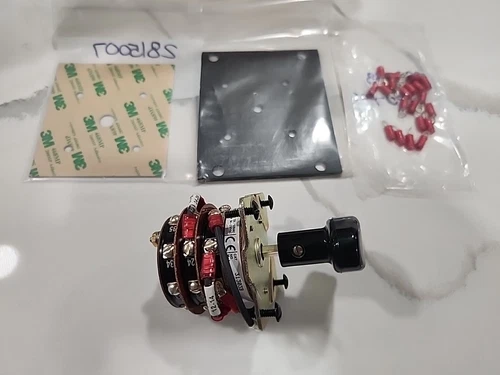 Electroswitch Series 31 31303B Rotary Switch. NEW !!!  Control On Off Multi 