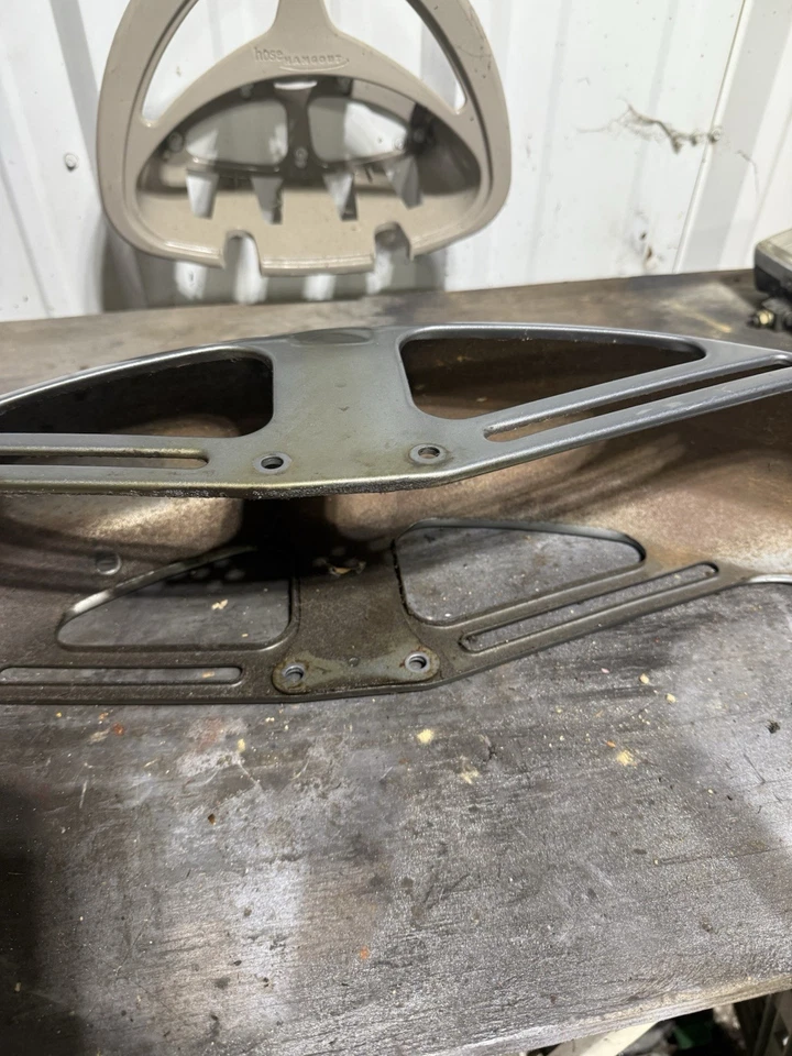 Para-lama dianteiro Yamaha XJ750 Seca XJ 750 - Imagem 3 de 3