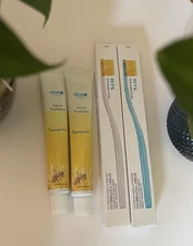 Atomy Oral 2 Toothpaste, 2 Toothbrush Travel Set