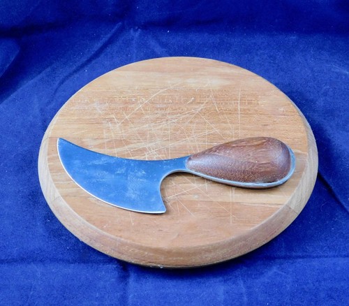 Vintage DANSK Designer Vivianna Torun small Teak Cheeseboard with Knife
