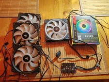 4x Corsair 120mm Lüfter mit RGB Controller Schwarz