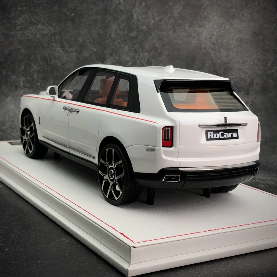 1:18 Rolls Royce Cullinan Resin Collectible Car Model - Image 3 of 4
