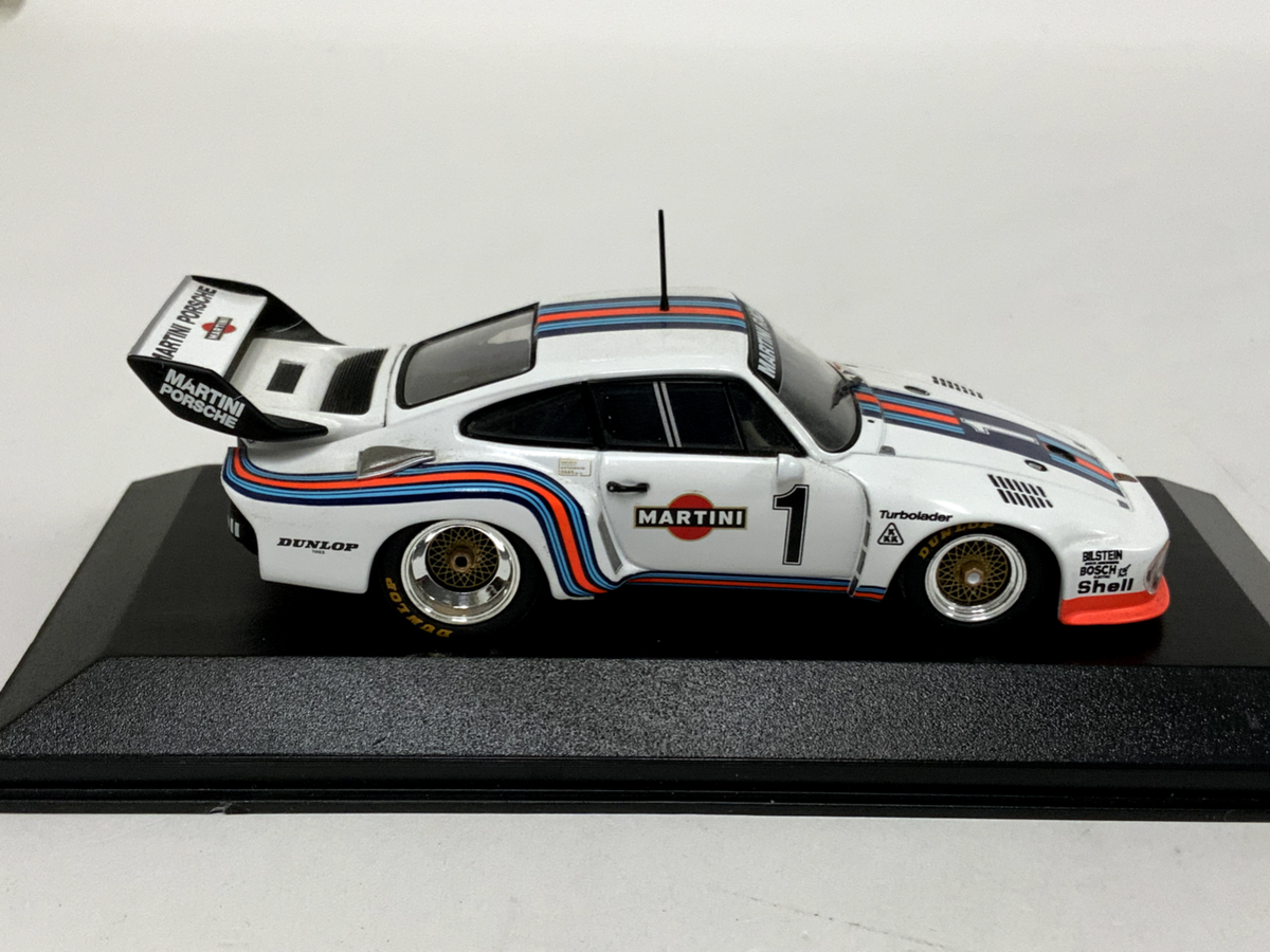 1/43 Minichamps Porsche 935 1976 ADAC 1000km Martini #1 Stommelen