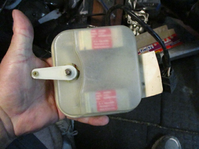  1984 Rolls Royce SILVER SPUR Left Rear Door Lock Actuator Tested