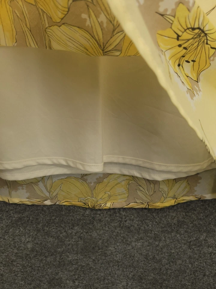 Geoffrey Beene Skirt Womens 6 A-Line Lined Side Zip Yellow Floral Knee Length - Image 4 of 4