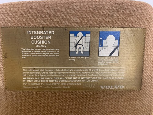1992 1993 1994 1995 Volvo 940 Wagon child seat integrated booster cushion - Picture 2 of 6