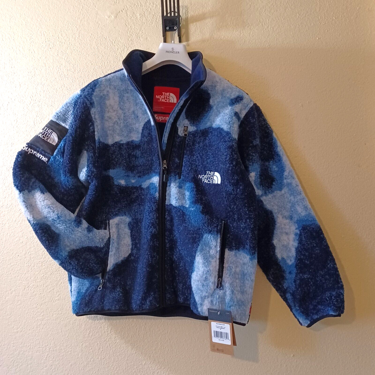 Supreme x The North Face Bleached Denim Print Fleece Jacket Indigo Size M  New!