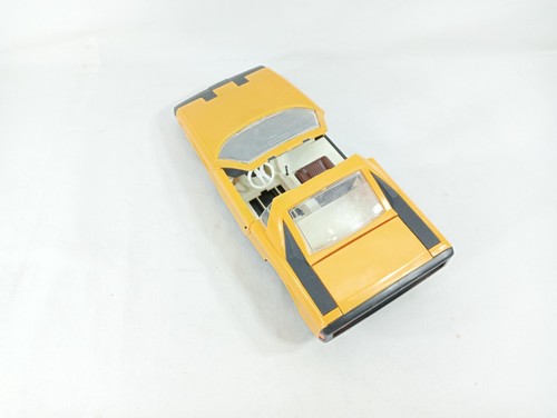 Remote Control Car Alfetta Spider M 1:12 toy PIKO GDR Vintage Germany REtro Toy - Picture 16 of 24