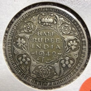 BRITISH INDIA 1942 KING GEORGE VI HALF RUPEE RARE SILVER COIN R380