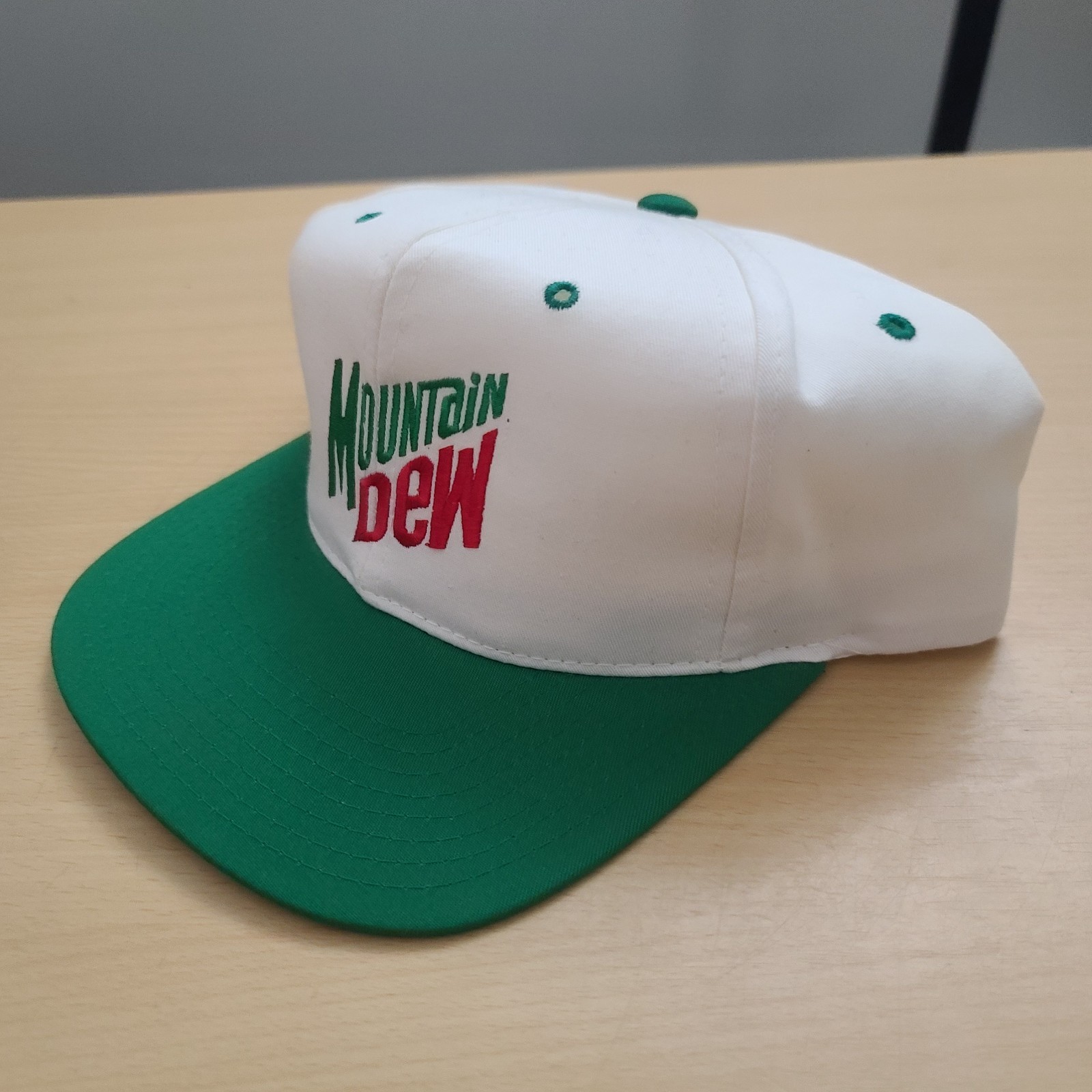 Mountain Dew Baseball Cap Hat Snapback White Gree… - image 2