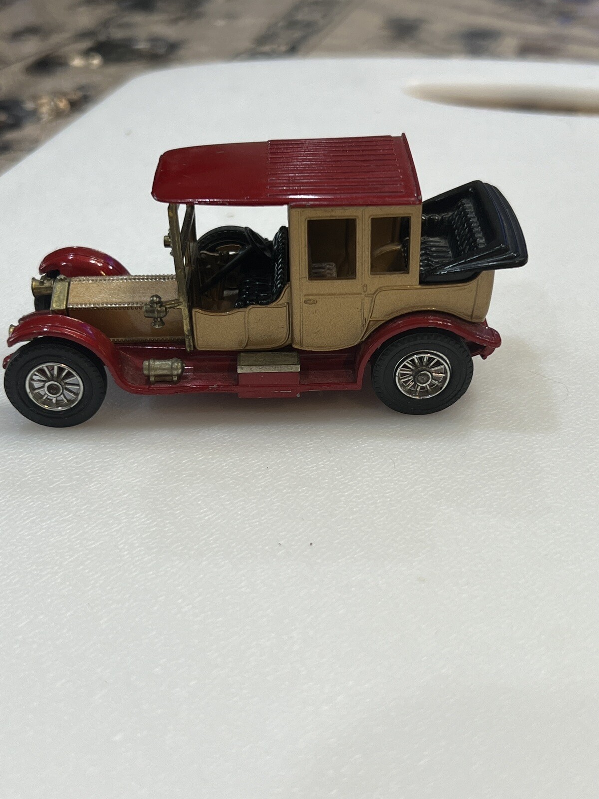 Picture 1 of 12