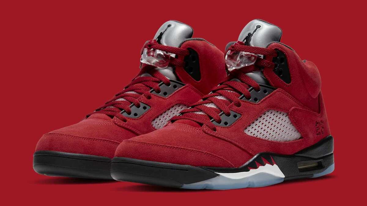 Nike Jordan 5 Retro Size 10 Raging Bull Red DD0587-600 Varsity  Red/Black-White - clothing & accessories - by owner 