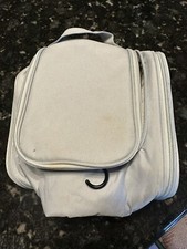 Heather Gray Travel Case For Jewelry/Cosmetics NWOT