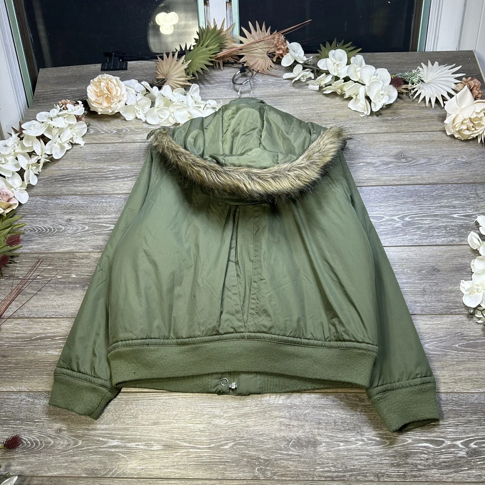 Abrigo con capucha de piel sintética para mujer grande verde cremallera completa chaqueta parka por Route 66 Foto 4 de 4