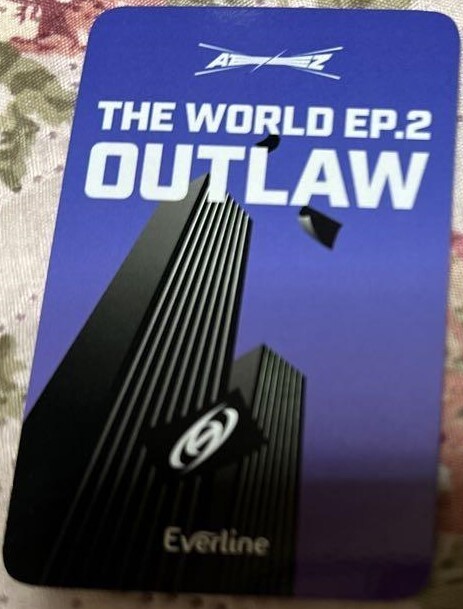 ATEEZ HONGJOONG The World Ep.2 Outlaw EVERLINE Official Photocard
