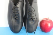 Theatricals Womens Black TAP Dance SHOES Lace-Up Size 10.5 M Performance Recital
