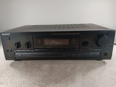 Sony STR-D590 4 Channel 80 Watt Receiver (Powers up, but isn't functioning)