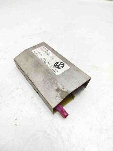 VW PASSAT B6 3C2 Antennenverstärker  3C5035534 2.00 Diesel 103kw 2006 32002275