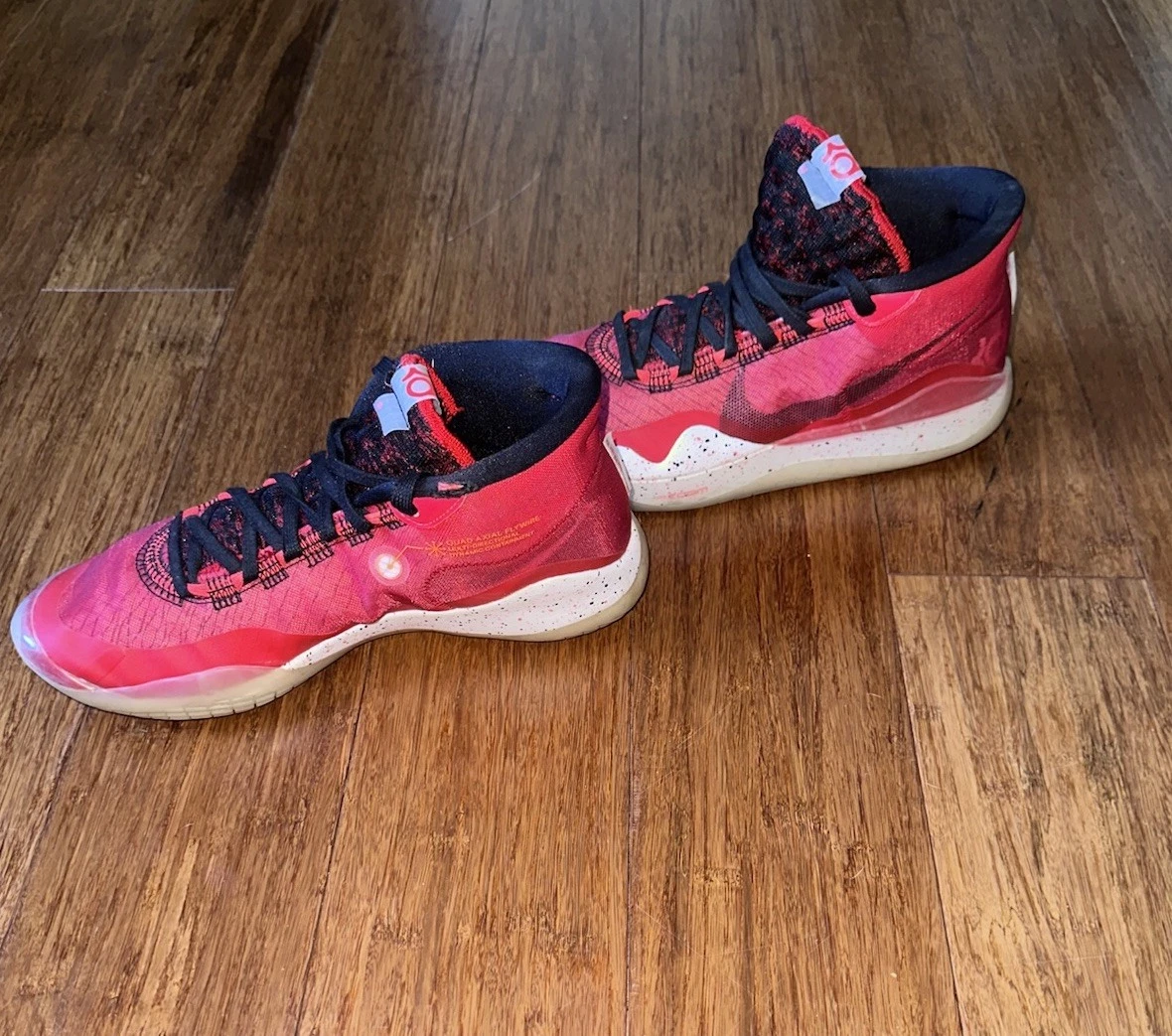 ＫＤ１２ ユニバーシティ レッド ＥＰ 5/1発売！ナイキ KD 12 EP “ユニバーシティレッド/ブラック/ホワイト