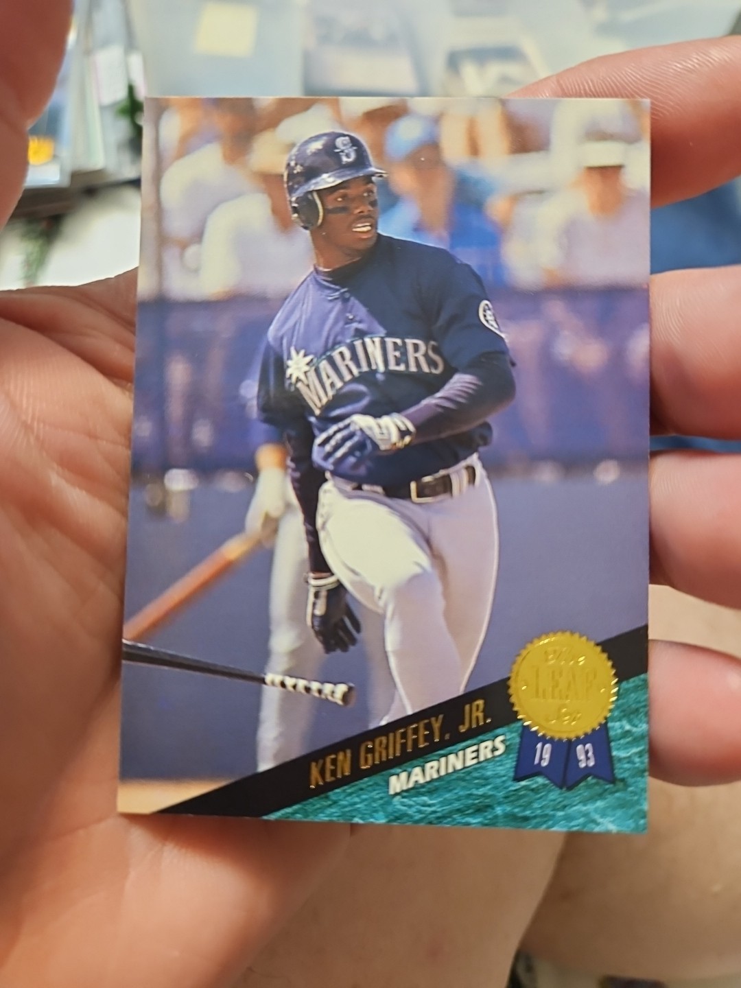 1993 Leaf #319 Ken Griffey, Jr. Near Mint or Better