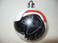 NEW HANDPAINTED FLAT-COATED RETRIEVER SANTA UNBREAKABLE CHRISTMAS ORNAMENT 2 1/2