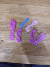 Lot Of 6 Assorted Combs For Dolls / Ponies Etc.
