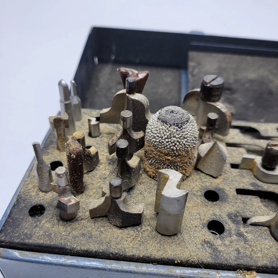 Kit de brocas de enrutador vintage 9-25518 con estuche madera carpintería incompleto Foto 3 de 4