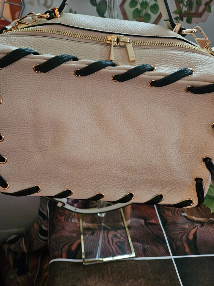 Luana Италии кожи Deborah сумка через плечо розничной $465.00 - Изображение 3 из 4