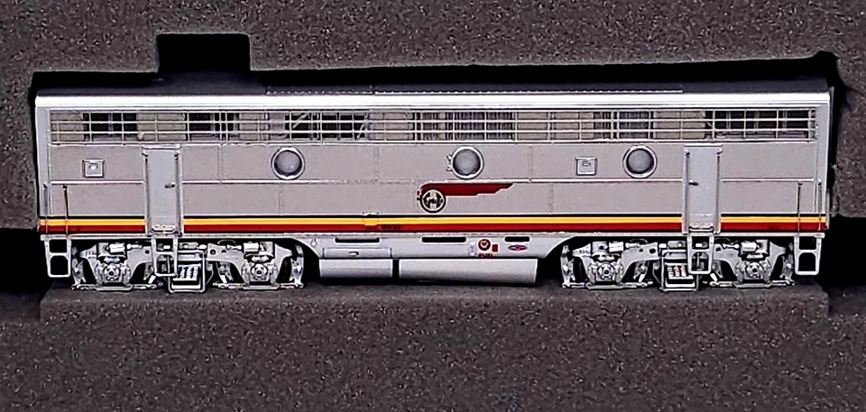 Athearn Genesis G22033 HO Santa Fe F7A F7B Passenger Locomotive Train Set 7A 47L - Image 4 of 4