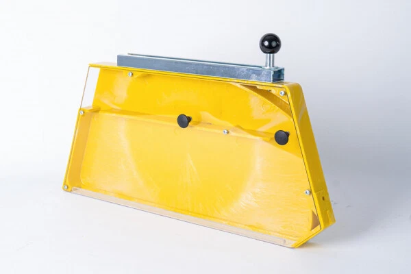 HOKUBEMA Schutzhaube schmal mit Befestigungsschiene 400 mm ø