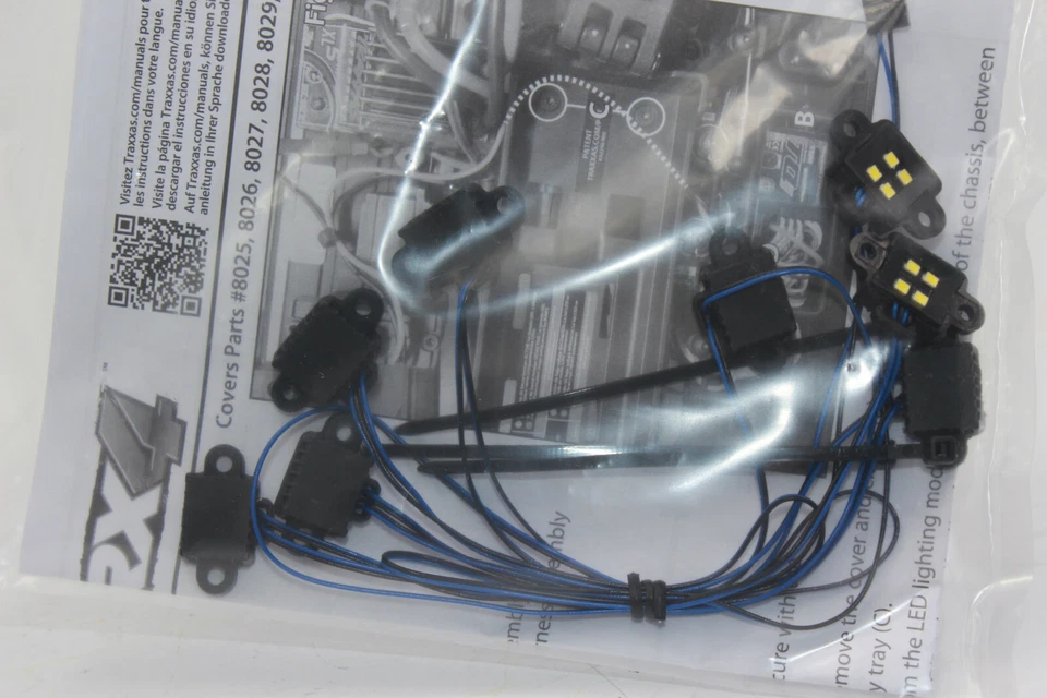 Traxxas 8026 X LED Rock Light Kit for TRX-4 New in Original Packaging - Image 3 of 4