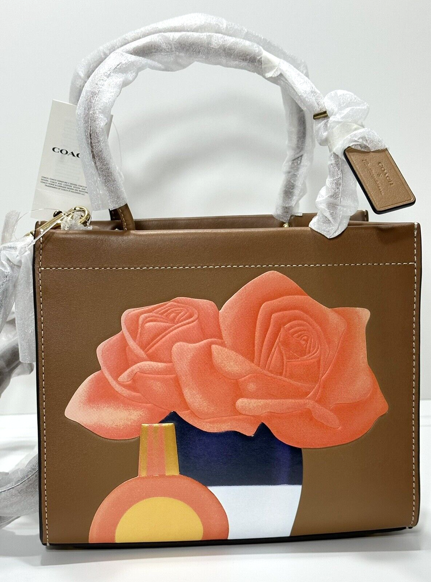 COACH x Tom Wesselmann Cashin Carry Tote 22 in Floral Print CA128