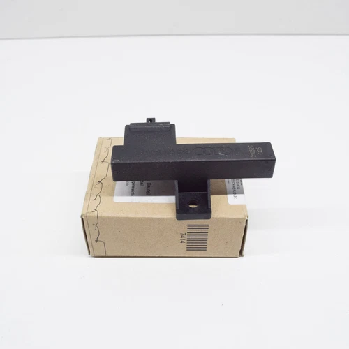 NEU AUDI A4 B8 KEYLESS-ENTRY-DETEKTOR 8K0907247 ORIGINAL - Bild 1 von 10