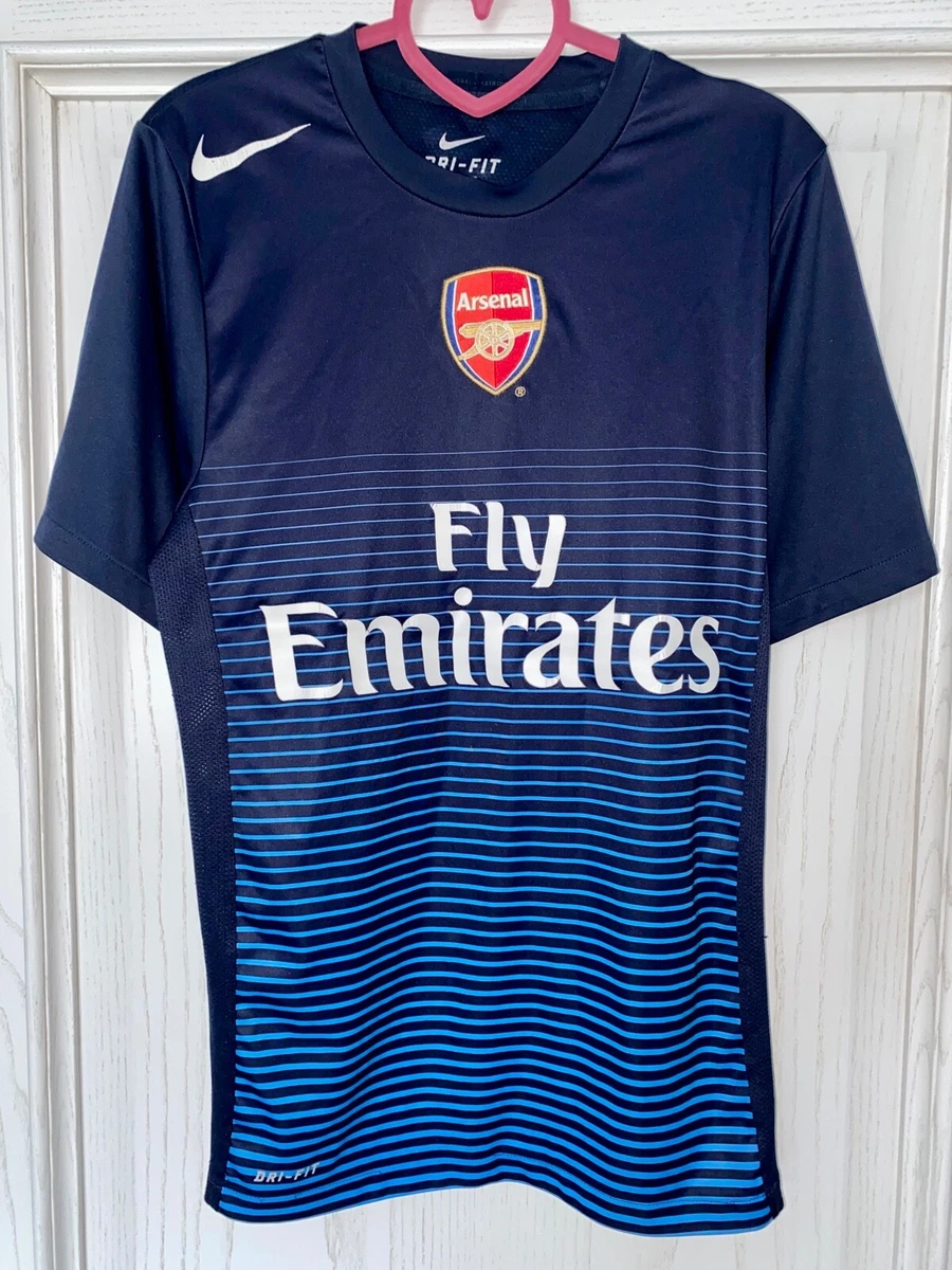 arsenal blue kit