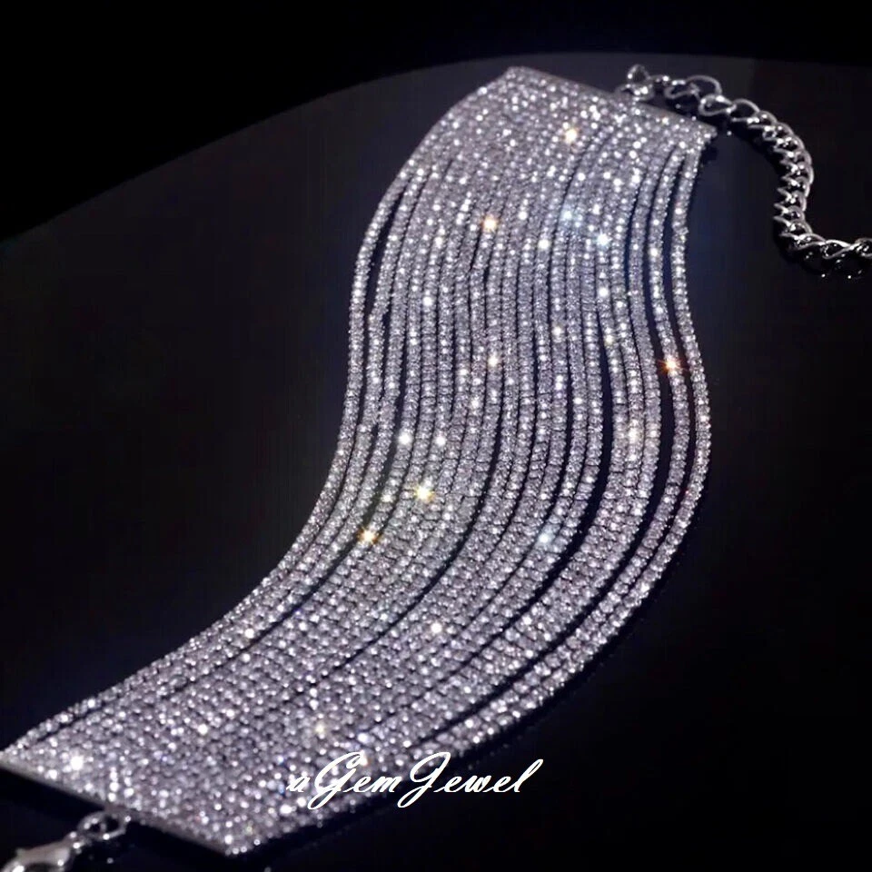 Colar Gargantilha Multi-corrente Banhado a Ouro 18k Feito com Elementos Swarovski Cristal - Imagem 3 de 4